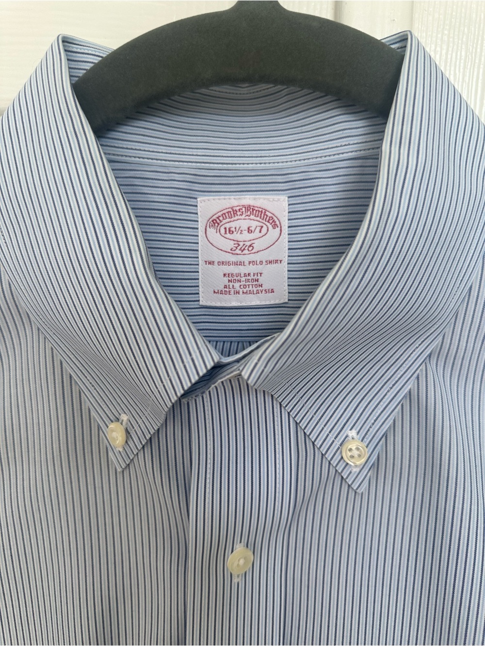 Brooks Brothers 346 Light Blue Fine Stripe Button-Down Dress Shirt. Sz 16 1/2.